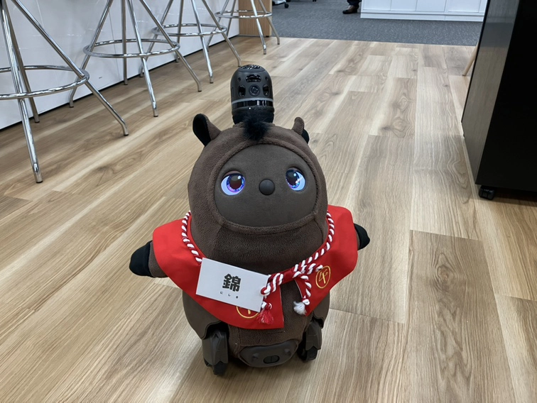 コミュニケーションロボット LOVOT 錦（にしき）